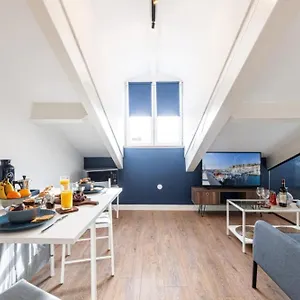 Deroulede - Superb W Ac Downtown , Nice France